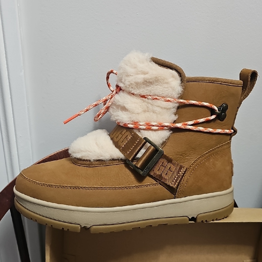 UGG Classic Weather Hiker Boots - Brown and Cream - Picture 2 of 4